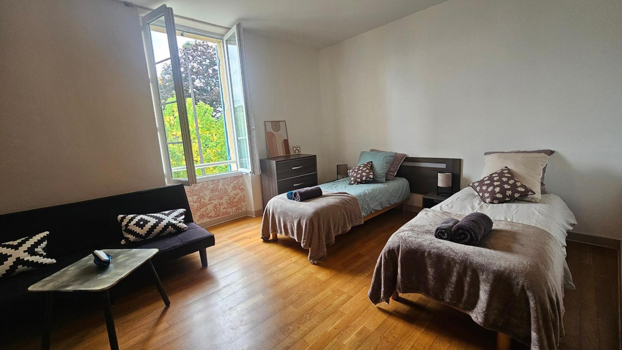 Chambres Et Gites Les Deux Chenes Pres De Bergerac Le Fleix Exterior foto