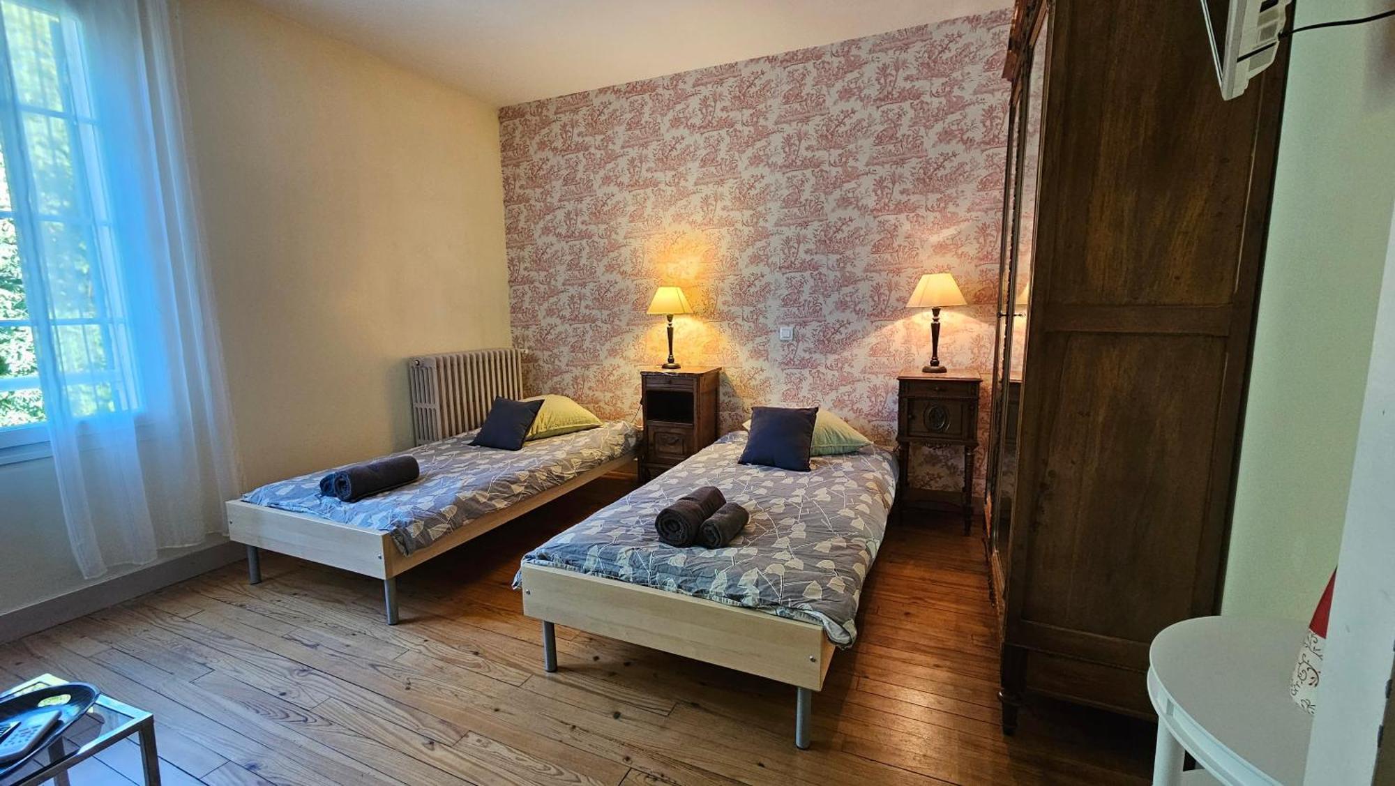 Chambres Et Gites Les Deux Chenes Pres De Bergerac Le Fleix Exterior foto